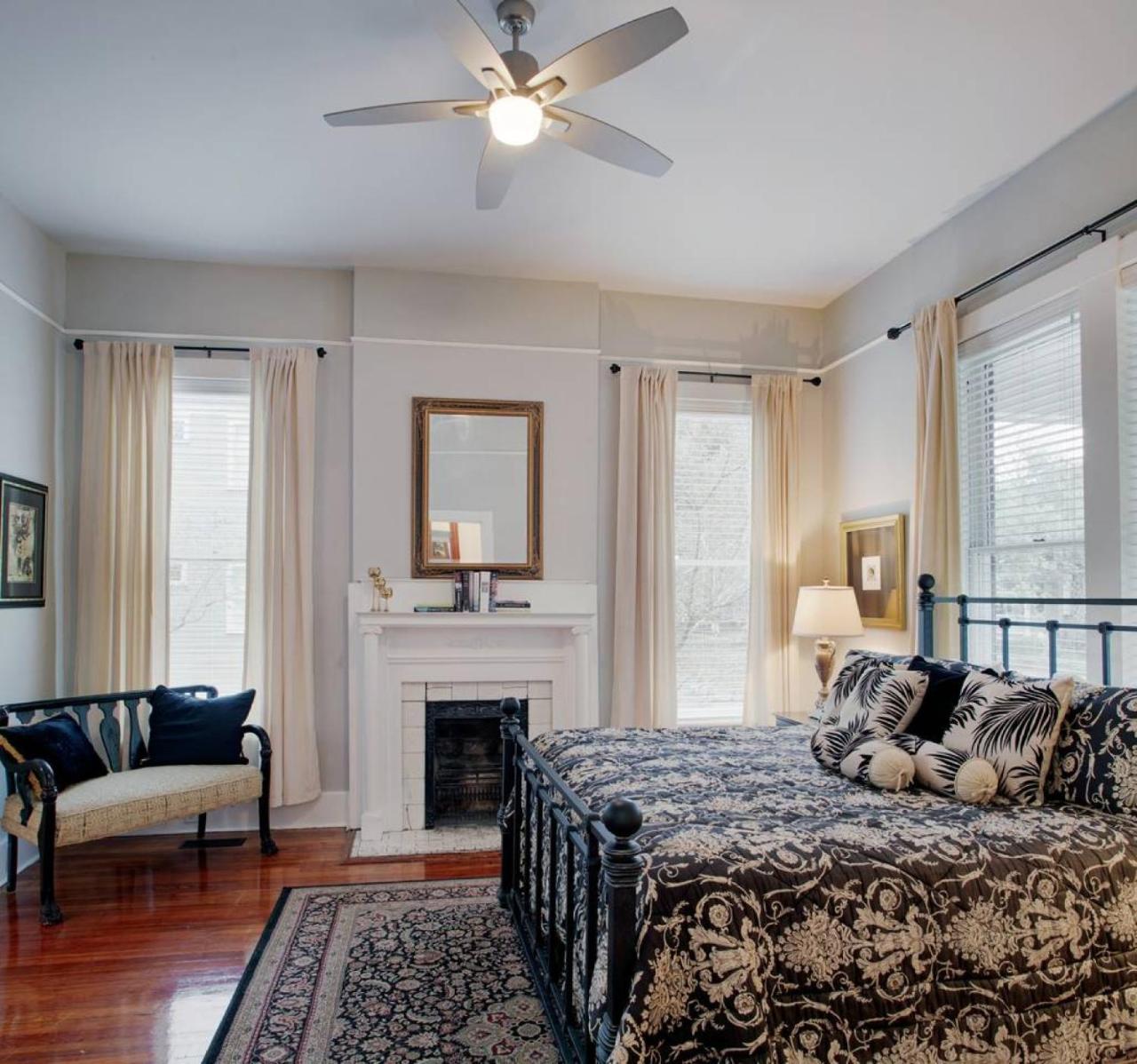 Apartmán 420Waldburg A - Modern Apt With Southern Charm Blocks From Forsyth Savannah Exteriér fotografie